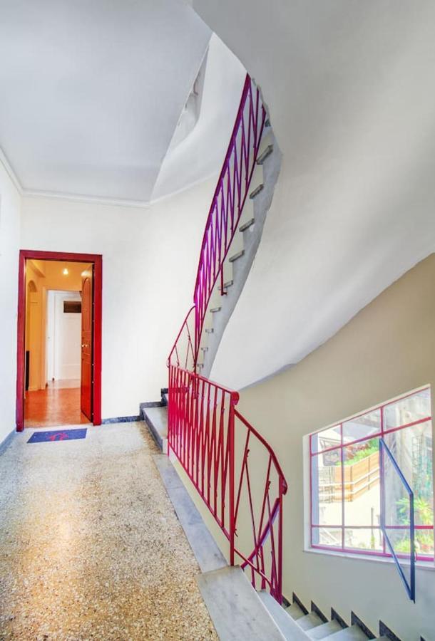 Spacious Flat Near Ampelokipoi Metro Station Athen Eksteriør bilde